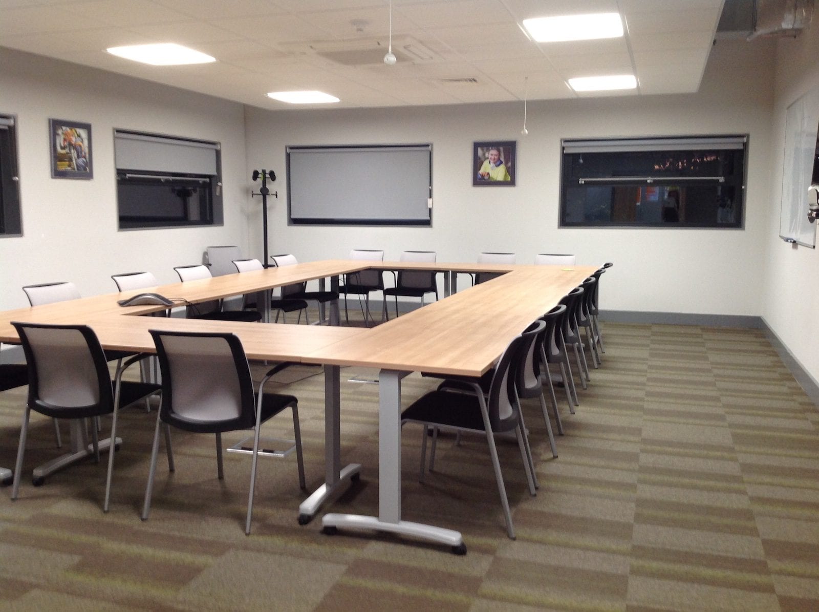 Office Cleaning & Janitorial Office Cleaning & Janitorial