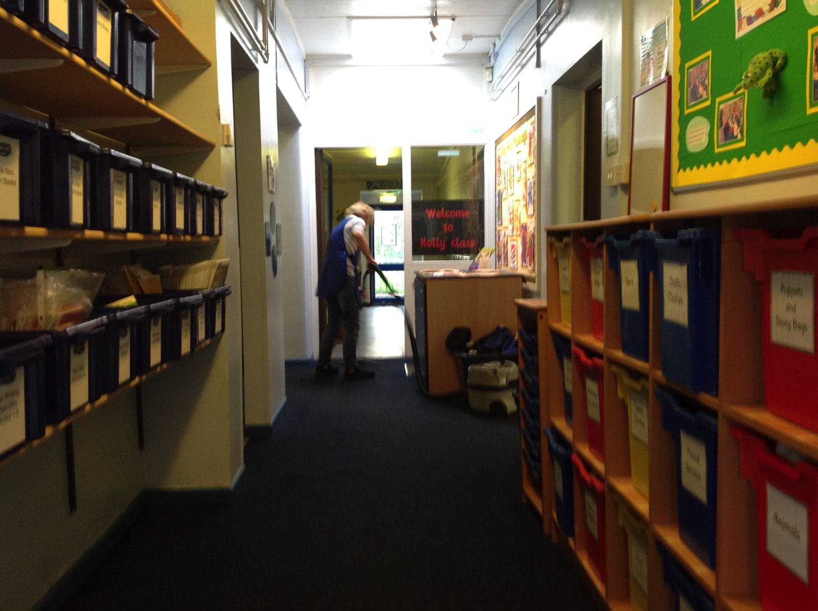 Schools & Educational Facilities cleaning image 6